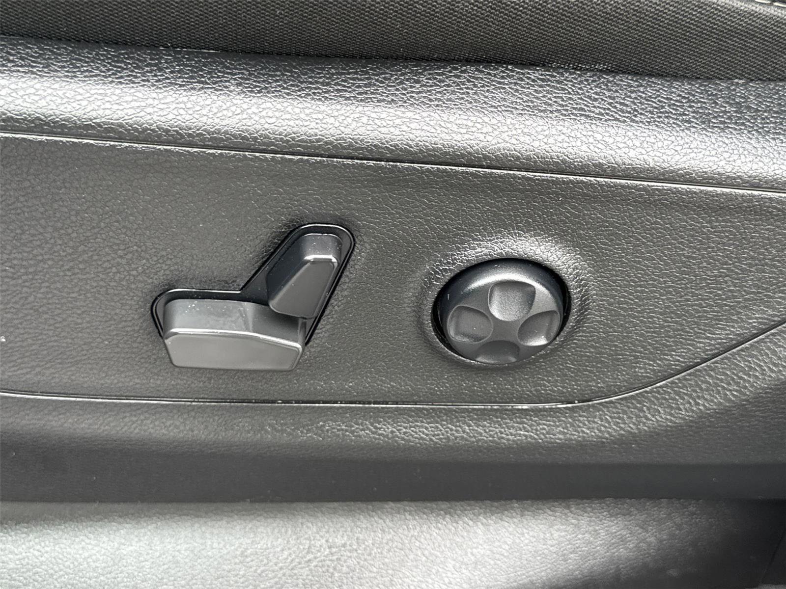Used 2021 RAM 1500 Big Horn AWD/4WD image 27