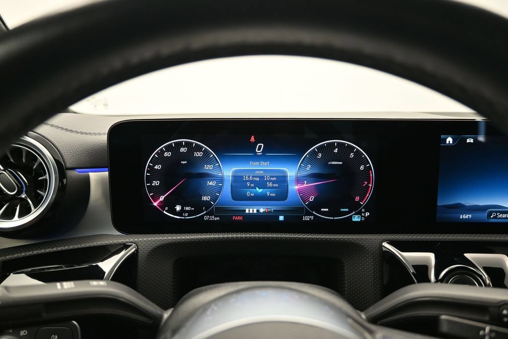 Used 2025 Mercedes-Benz CLA 250 image 22