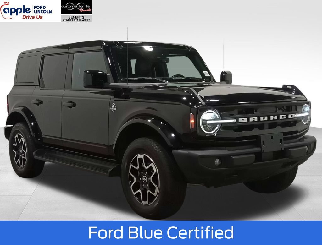 Certified 2025 Ford Bronco Outer Banks AWD/4WD image 1