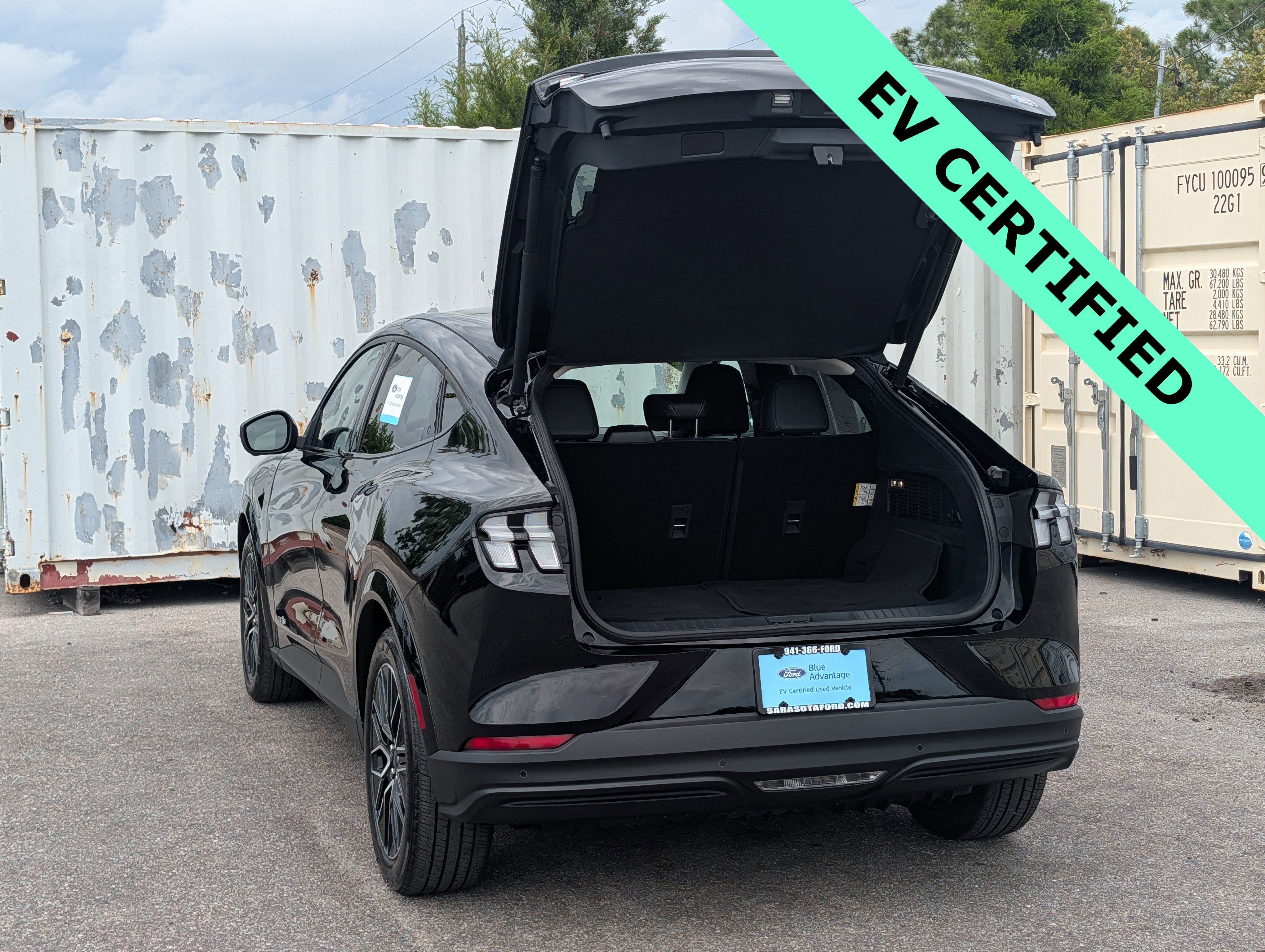 Certified 2025 Ford Mustang Mach-E Premium AWD/4WD image 13