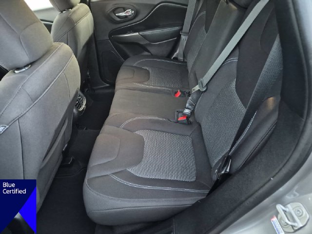 Used 2020 Jeep Cherokee Latitude AWD/4WD image 30