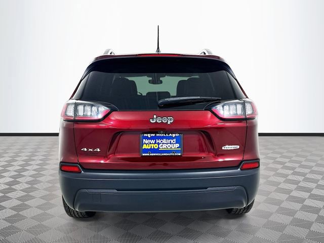 Used 2019 Jeep Cherokee Latitude Plus w/ Comfort/Convenience Group image 4