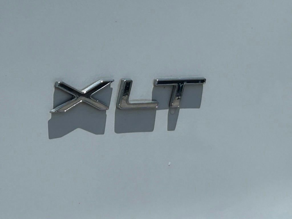 Certified 2024 Ford Transit 350 XLT RWD image 21