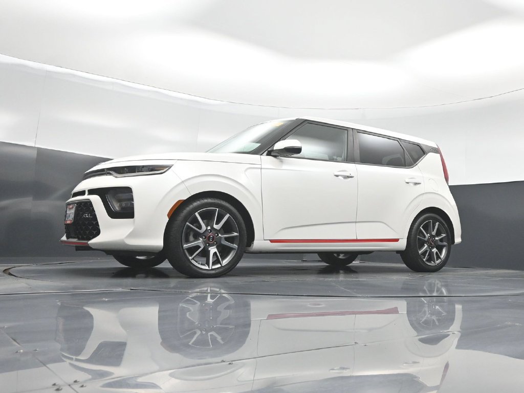 Used 2021 Kia Soul Turbo FWD image 44