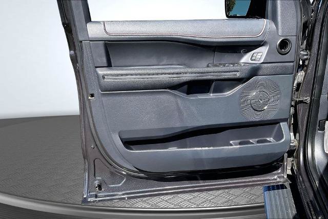 Certified 2022 Ford Expedition Limited AWD/4WD image 23