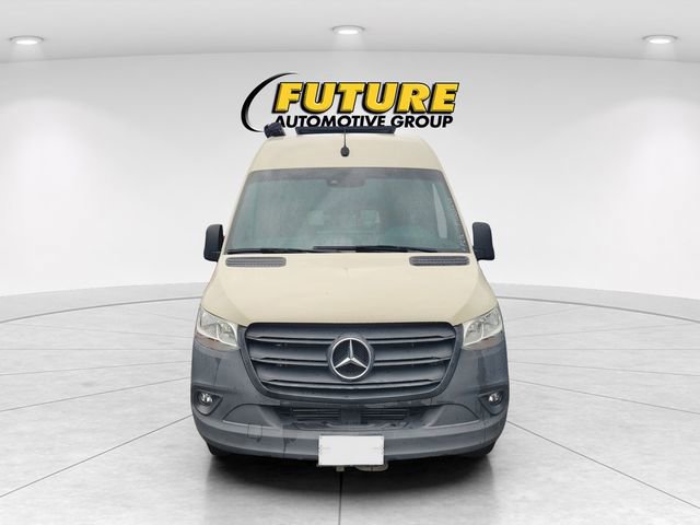 Used 2021 Mercedes-Benz Sprinter 2500 image 4