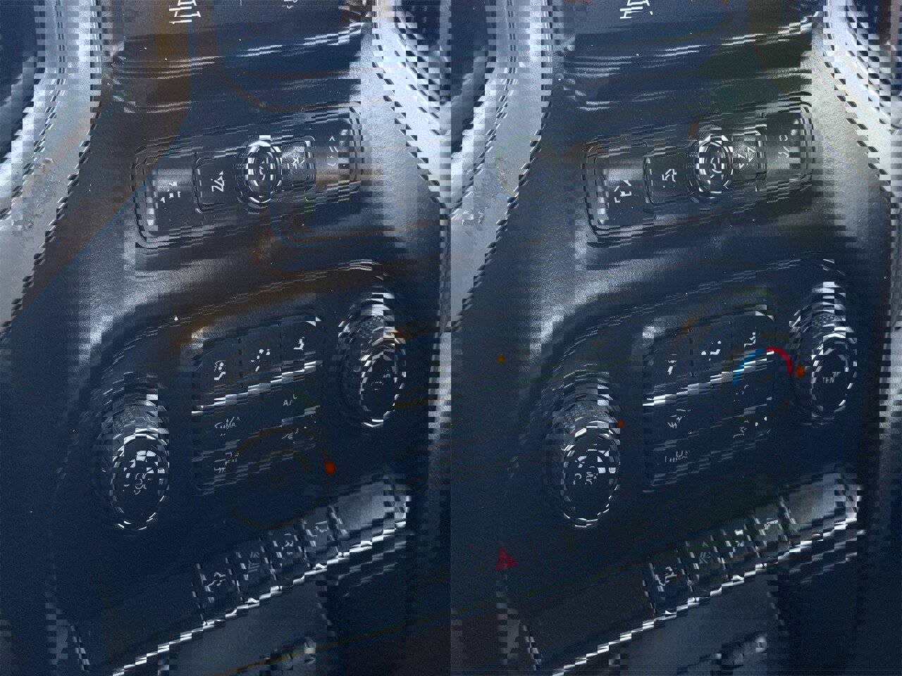 Used 2021 Chevrolet Silverado 1500 Custom image 20