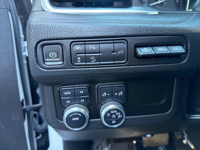 Used 2021 GMC Yukon Denali AWD/4WD image 19
