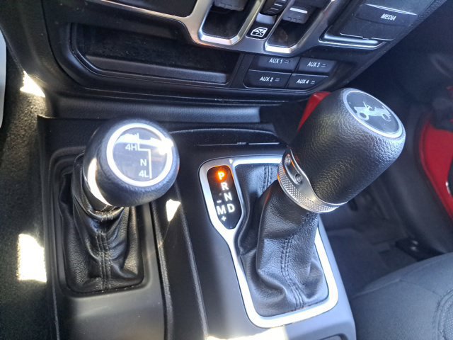 Used 2019 Jeep Wrangler Unlimited Sport S AWD/4WD image 18