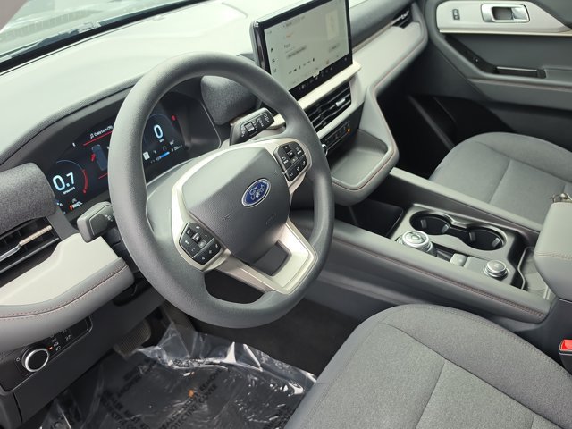 Certified 2026 Ford Explorer Active RWD image 18