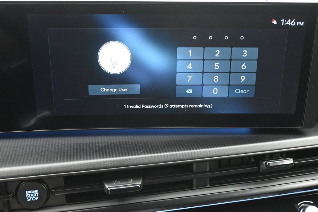 Used 2024 Hyundai Santa Fe Calligraphy FWD image 11