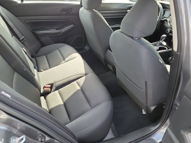 Used 2024 Nissan Altima 2.5 SV image 22