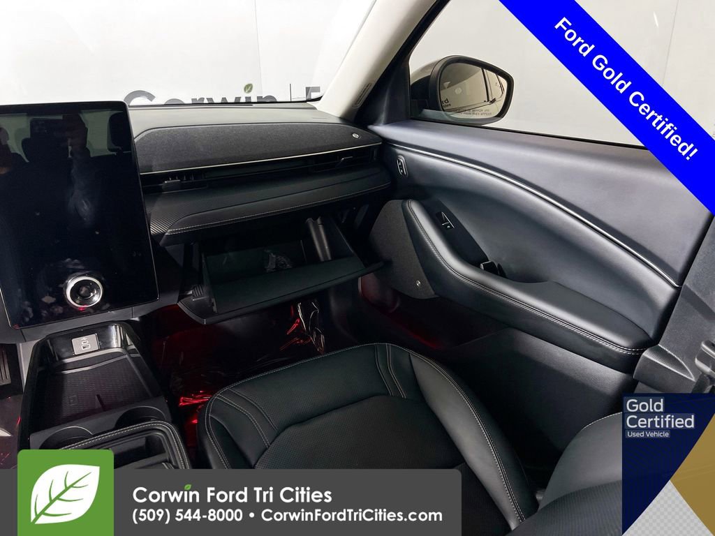 Certified 2025 Ford Mustang Mach-E Premium AWD/4WD image 27