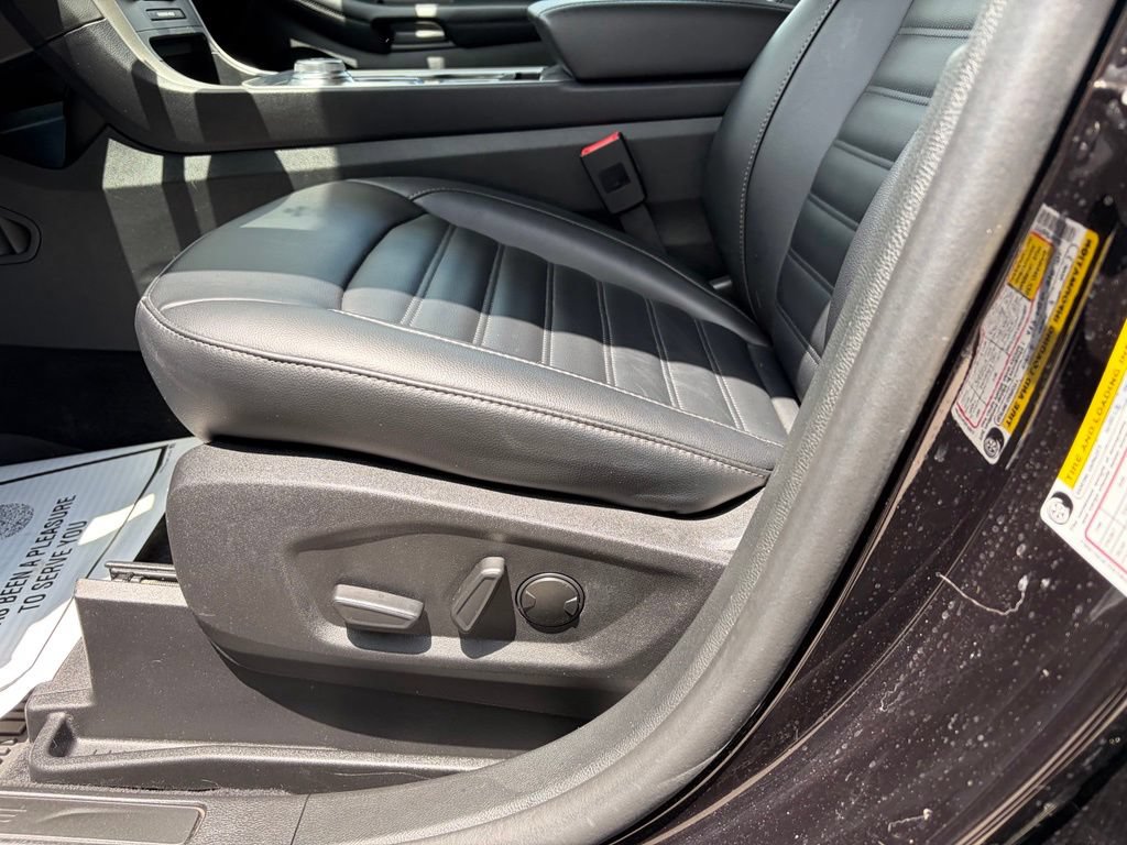 Certified 2023 Ford Edge SEL w/ Convenience Package AWD/4WD image 17