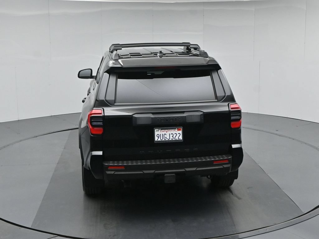 Used 2025 Toyota 4Runner SR5 AWD/4WD image 43