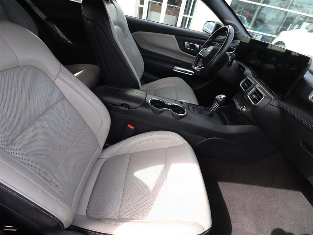 Certified 2024 Ford Mustang Premium image 17