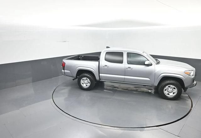 Used 2023 Toyota Tacoma SR AWD/4WD image 28