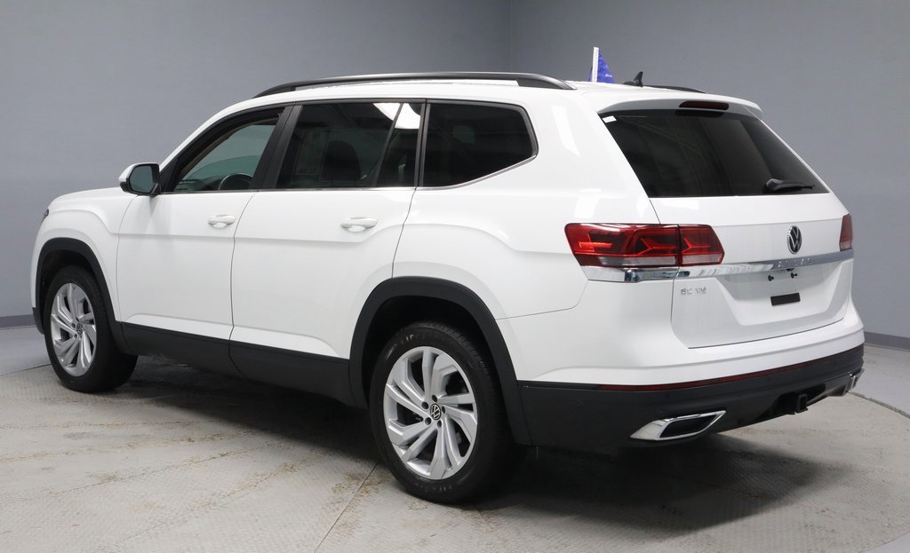 Used 2022 Volkswagen Atlas SE image 3
