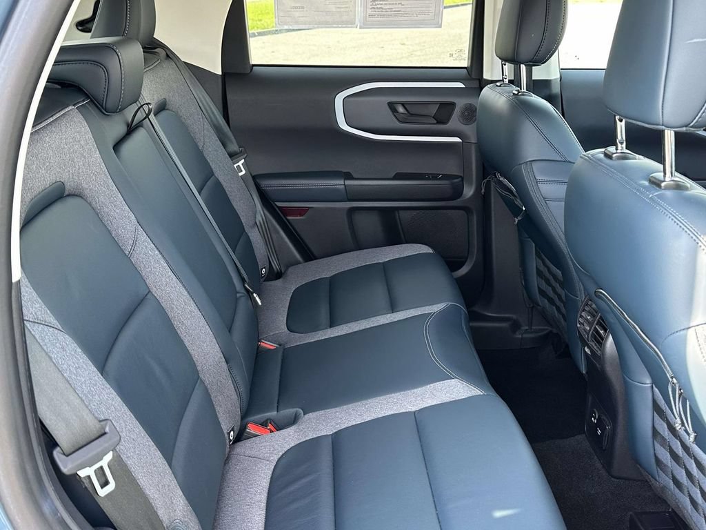 Certified 2023 Ford Bronco Sport Outer Banks w/ Tech Package AWD/4WD image 11