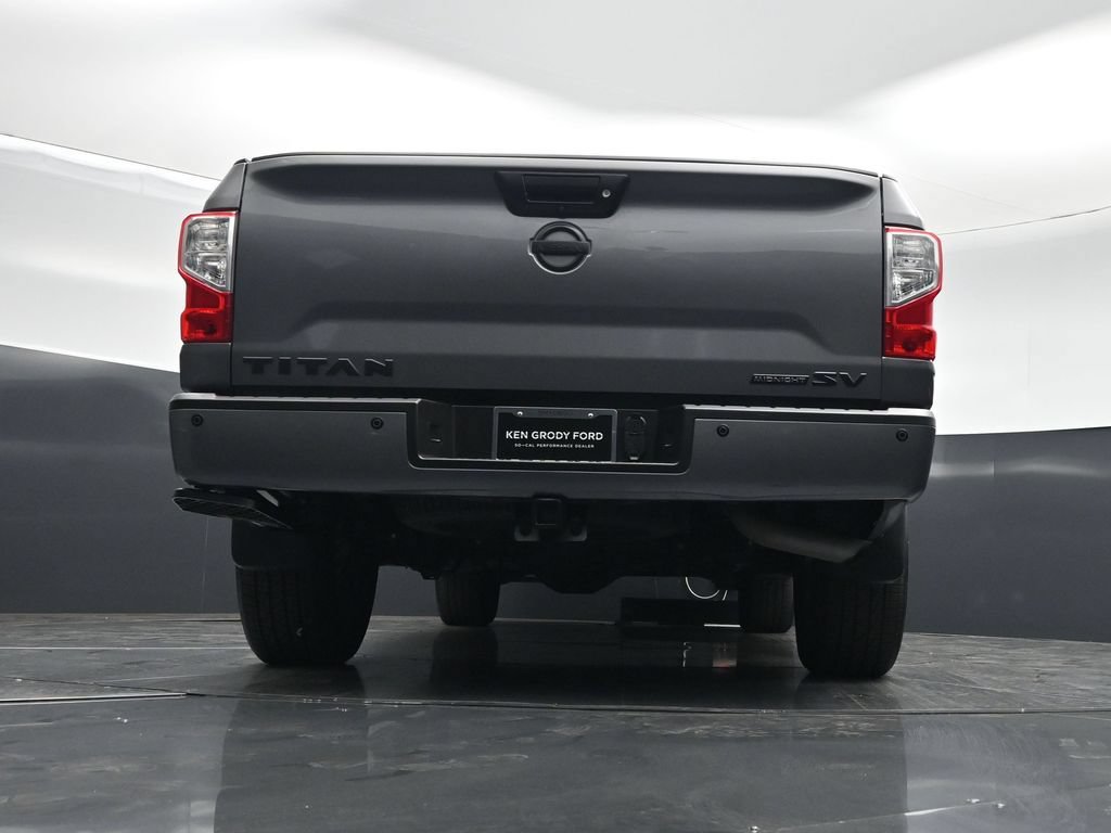 Used 2019 Nissan Titan SV w/ SV Convenience Package RWD image 50