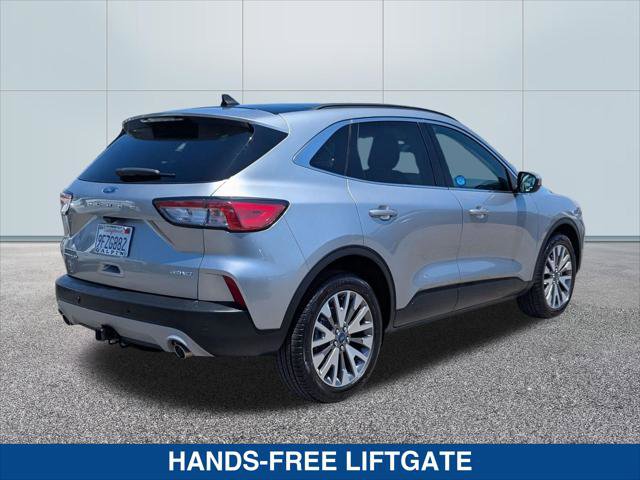 Certified 2022 Ford Escape Titanium w/ Class II Trailer Tow Package AWD/4WD image 5