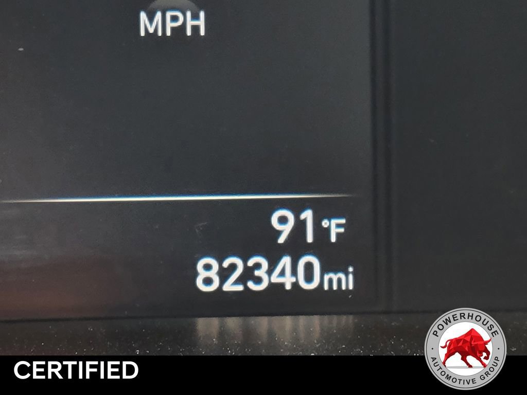 Used 2023 Hyundai Elantra SEL image 32