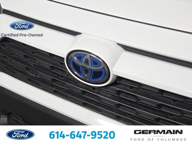 Used 2021 Toyota RAV4 XLE AWD/4WD image 13