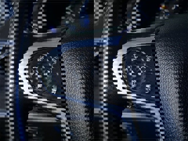 Used 2021 Chevrolet Traverse Premier w/ Redline Edition image 23