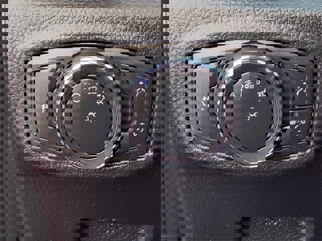 Certified 2020 Ford Ranger XLT w/ Equipment Group 301A Mid image 21