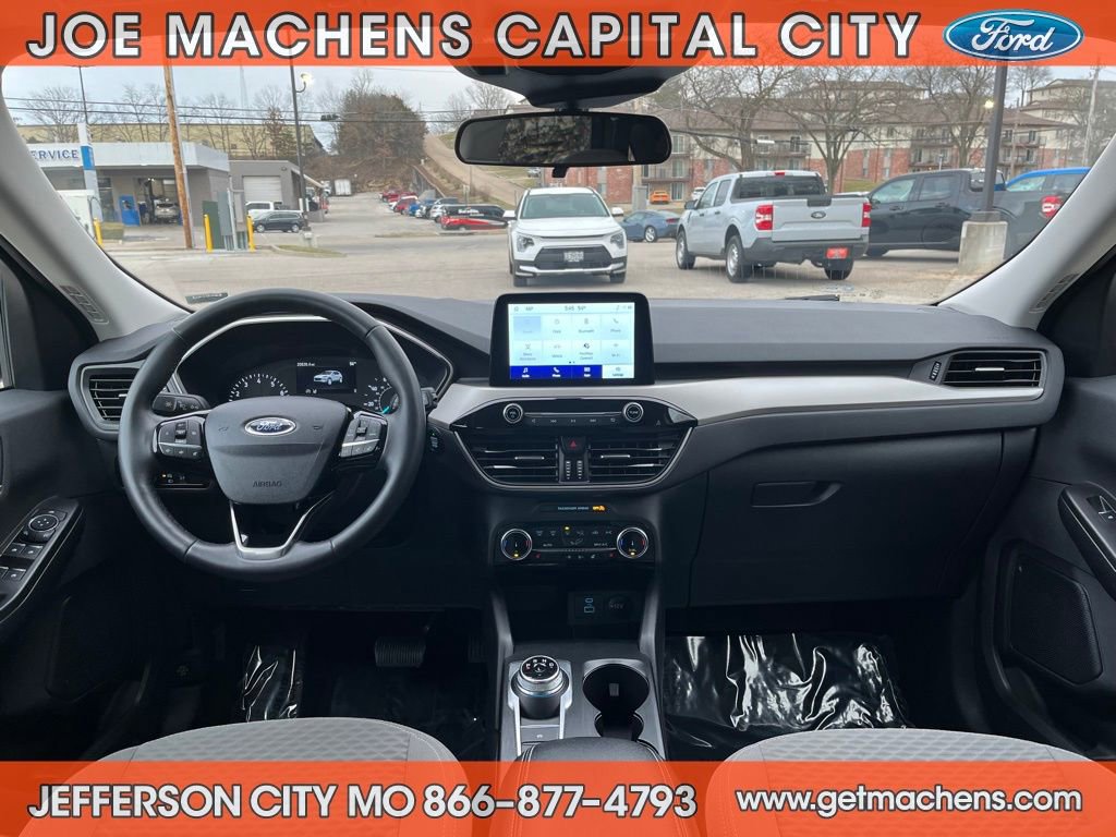 Certified 2022 Ford Escape SE w/ SE Sport Appearance Package image 12