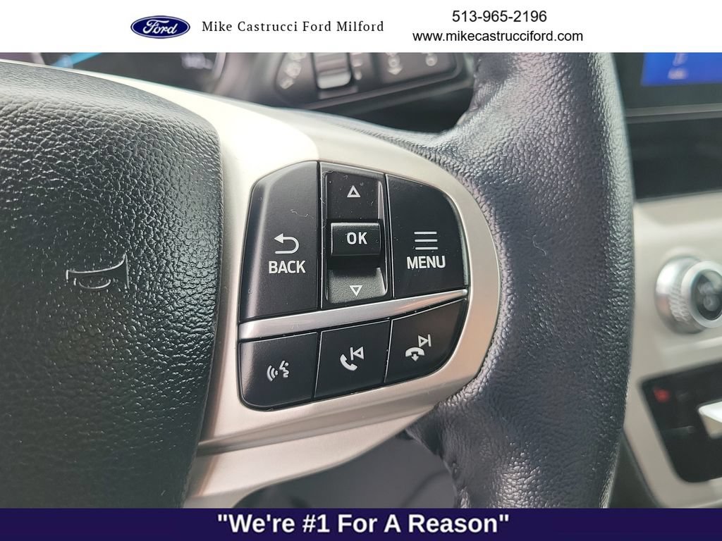 Certified 2023 Ford Explorer XLT RWD image 17