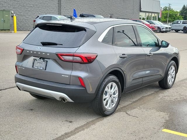 Certified 2024 Ford Escape Active AWD/4WD image 4
