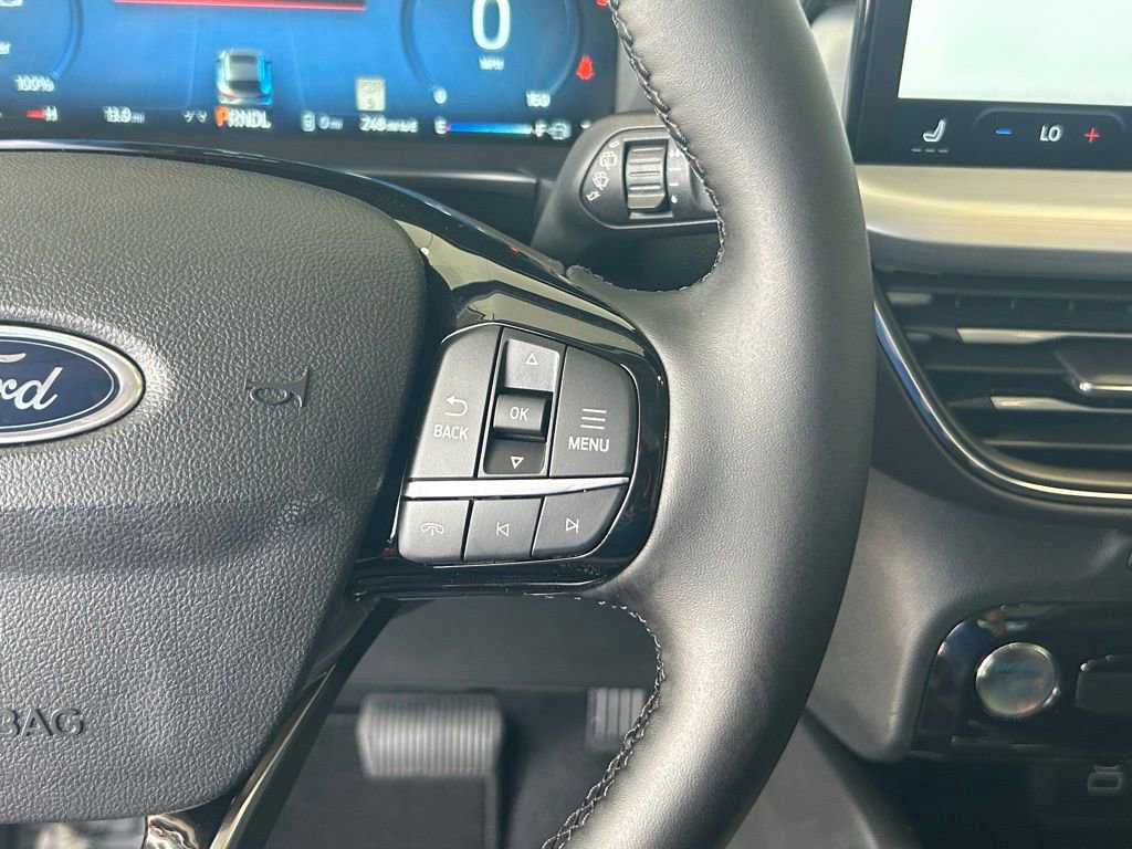 Certified 2024 Ford Escape SE w/ PHEV Premium Package FWD image 41