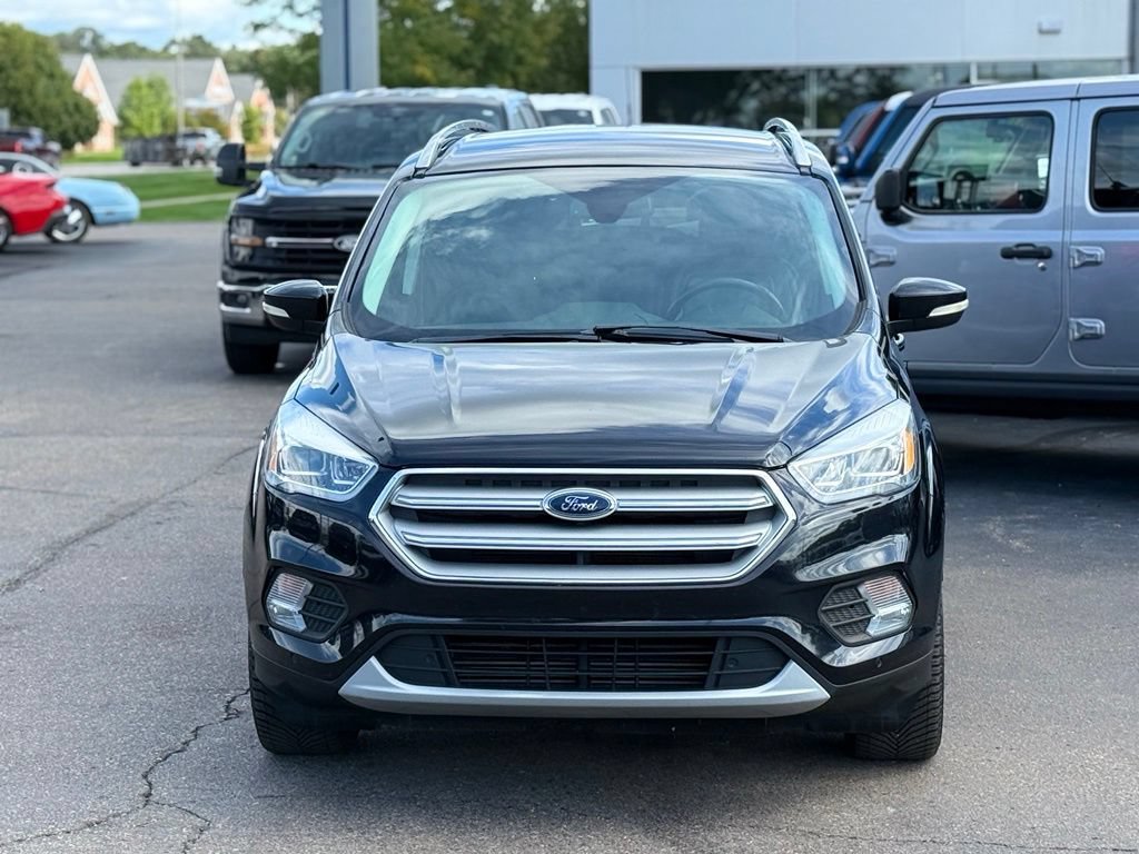 Certified 2019 Ford Escape Titanium AWD/4WD image 33