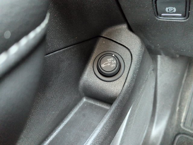 Used 2022 GMC Terrain SLT FWD image 31