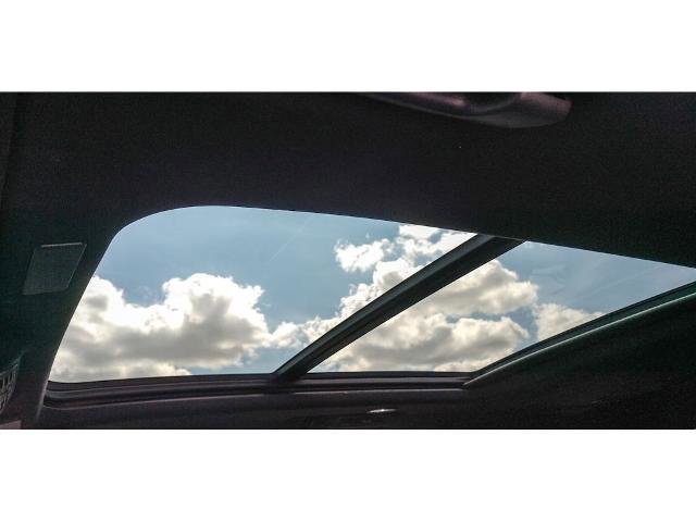 Used 2025 GMC Yukon AT4 Ultimate image 18