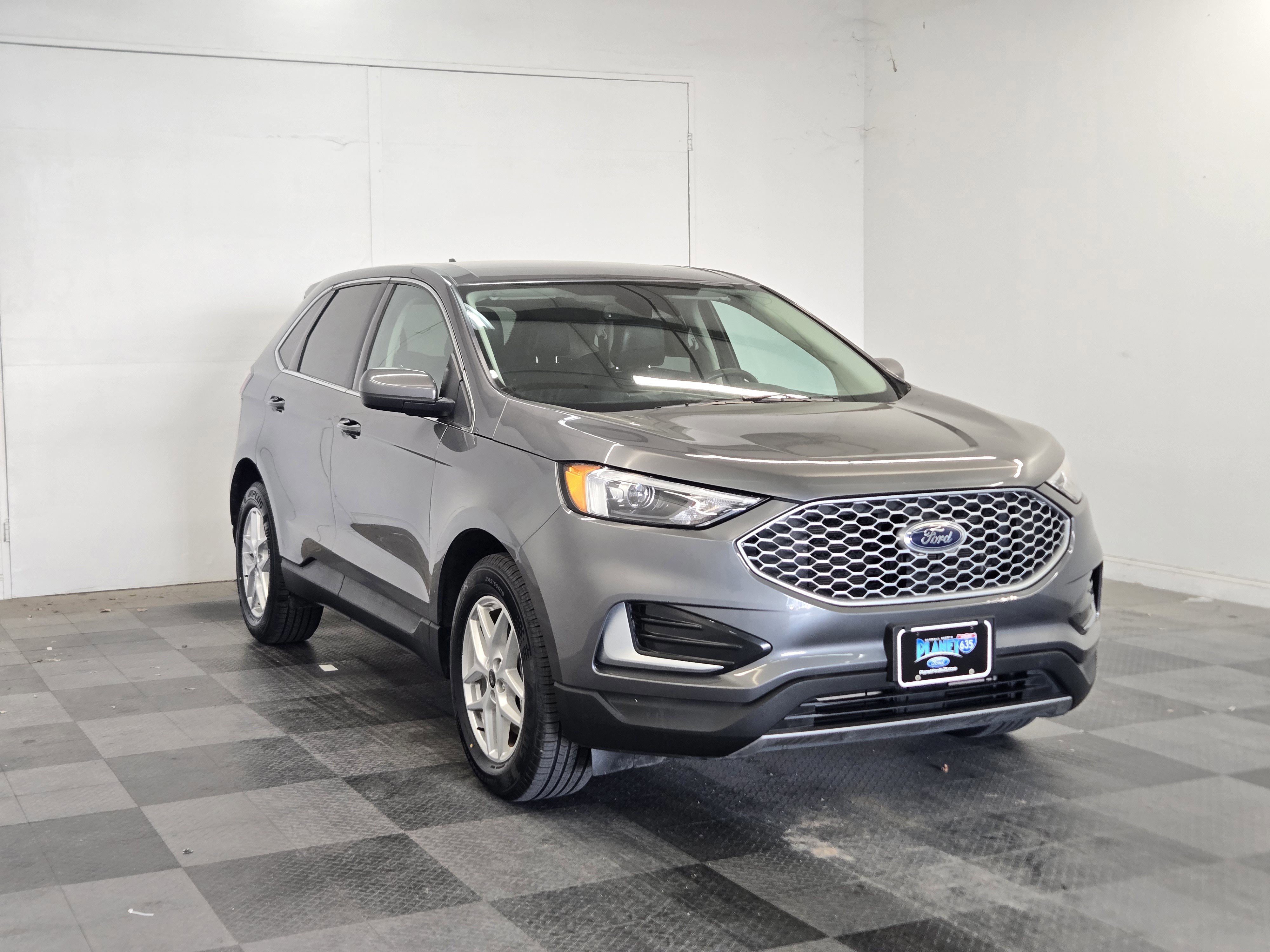 Certified 2024 Ford Edge SEL image 6
