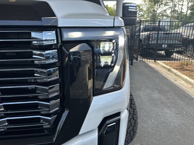 Used 2025 GMC Sierra 2500 Denali Ultimate w/ Max Trailering Package AWD/4WD image 9