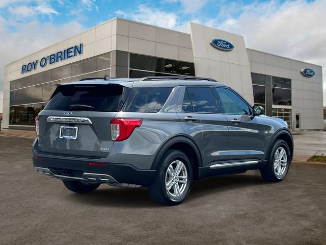 Certified 2024 Ford Explorer XLT w/ Equipment Group 202A AWD/4WD image 5