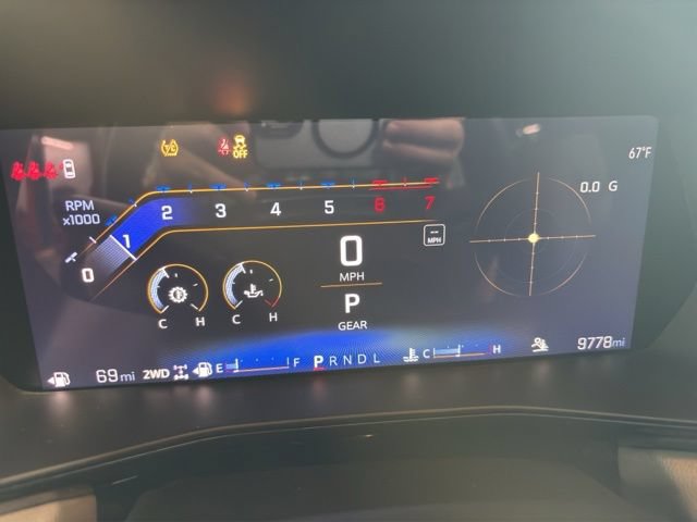 Used 2024 Chevrolet Colorado ZR2 w/ Technology Package AWD/4WD image 26
