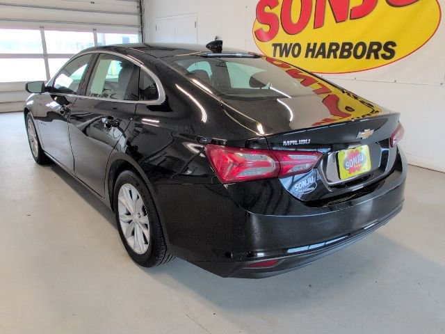 Used 2022 Chevrolet Malibu LT FWD image 3