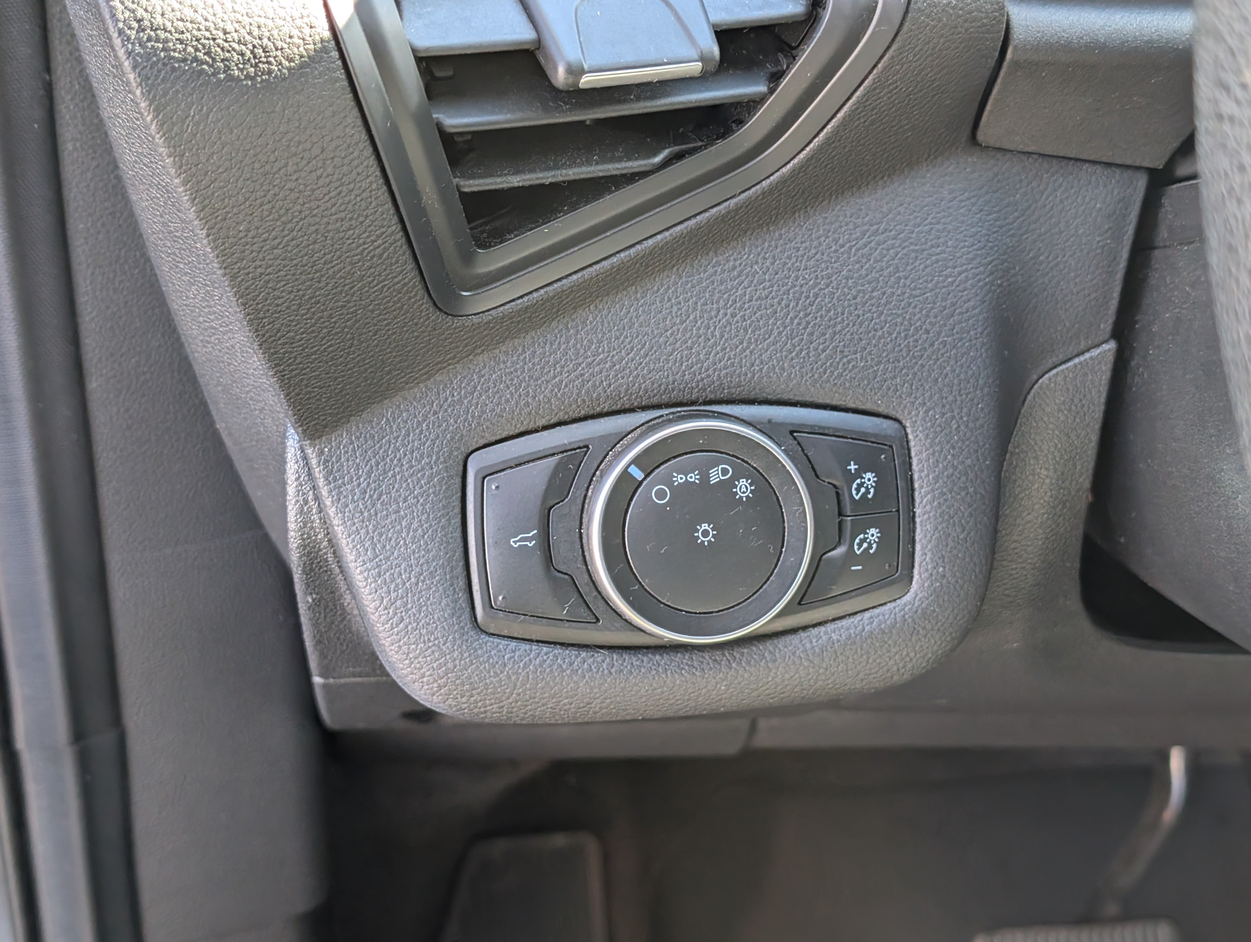 Certified 2017 Ford Escape S FWD image 20