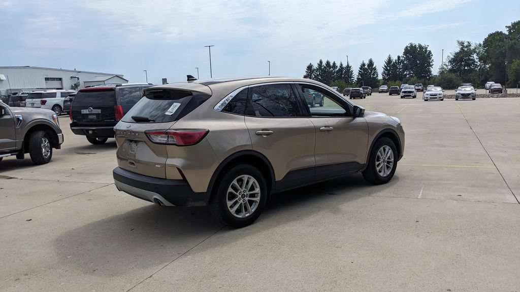 Certified 2020 Ford Escape SE AWD/4WD image 3