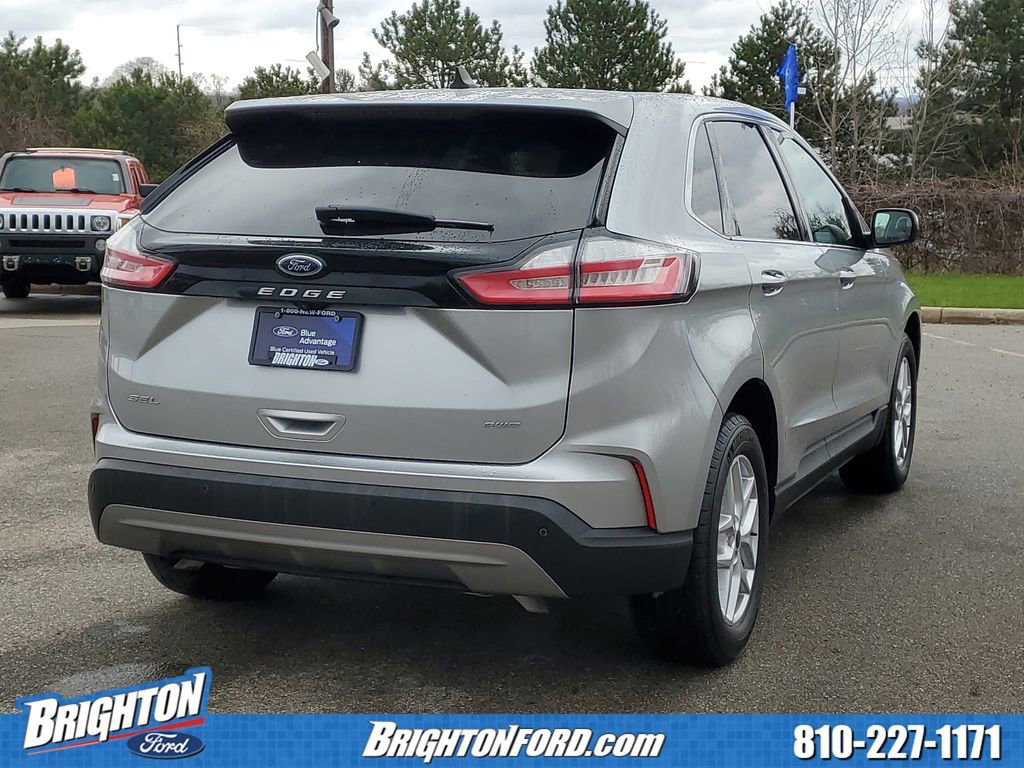 Certified 2023 Ford Edge SEL image 3