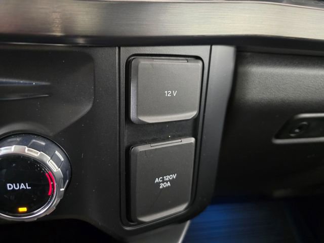 Certified 2024 Ford F250 Lariat w/ Lariat Ultimate Package image 36