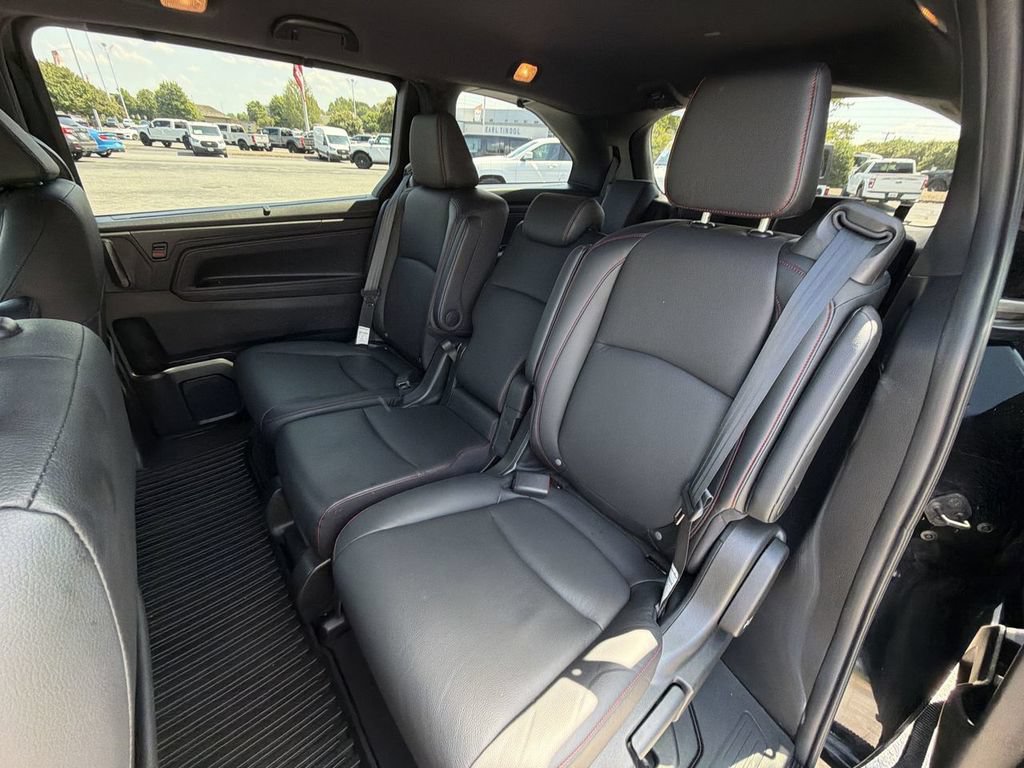 Used 2024 Honda Odyssey Sport image 25