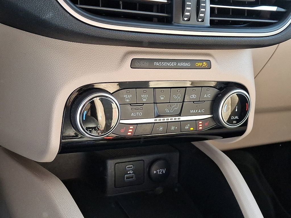 Certified 2022 Ford Escape SEL image 15