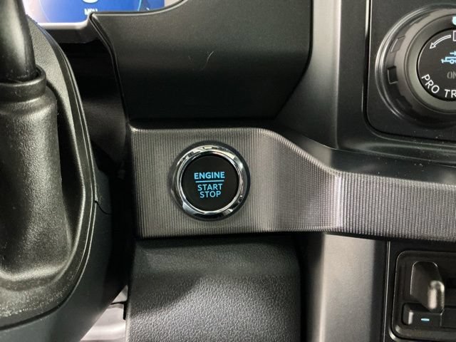 Certified 2025 Ford F350 Platinum w/ Tremor Off-Road Package AWD/4WD image 28