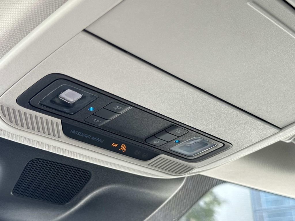 Certified 2025 Ford Expedition Active AWD/4WD image 30