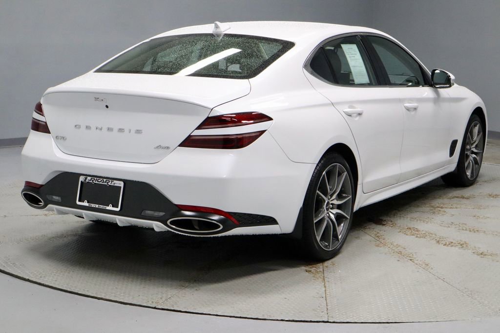 Used 2024 Genesis G70 2.5T AWD/4WD image 13
